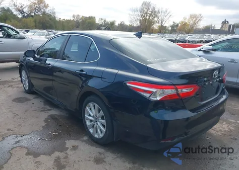 2019 Toyota Camry Le из США, поврежденный, VIN 4T1B11HK3KU289318